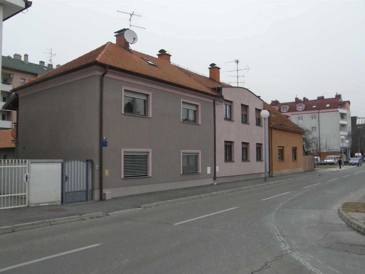 Studio Apartman Vukovic Varaždin Eksteriør bilde
